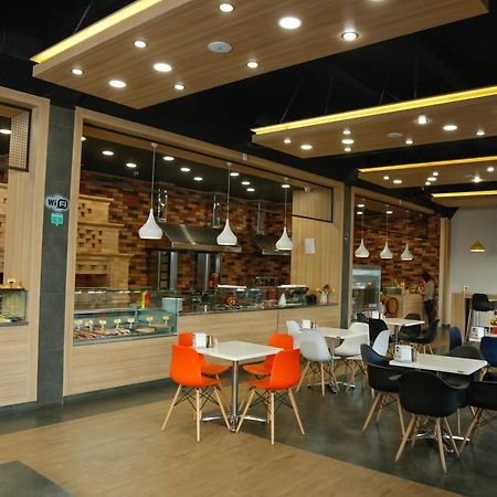 Hotel Lider Complex Vaykʼ 외부 사진